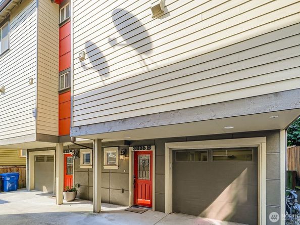 3635 Evanston Avenue N B, Seattle WA 98103