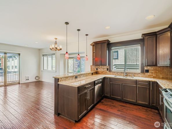 3635 Evanston Avenue N B, Seattle WA 98103
