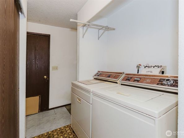 802 California Avenue SE, Port Orchard WA 98366