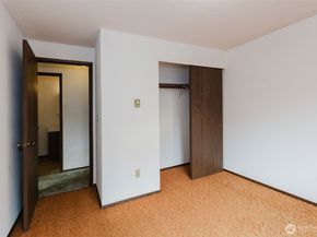 802 California Avenue SE, Port Orchard WA 98366