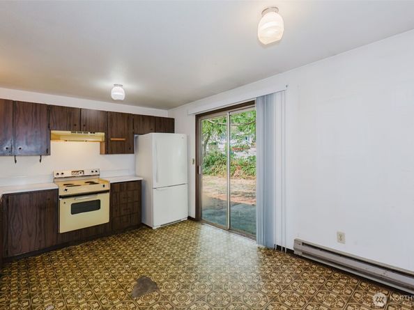 802 California Avenue SE, Port Orchard WA 98366