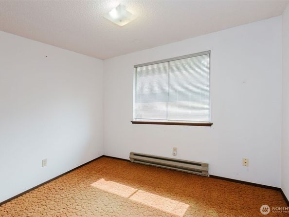 802 California Avenue SE, Port Orchard WA 98366
