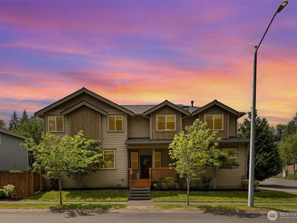 1700 235th Place SW, Bothell WA 98021