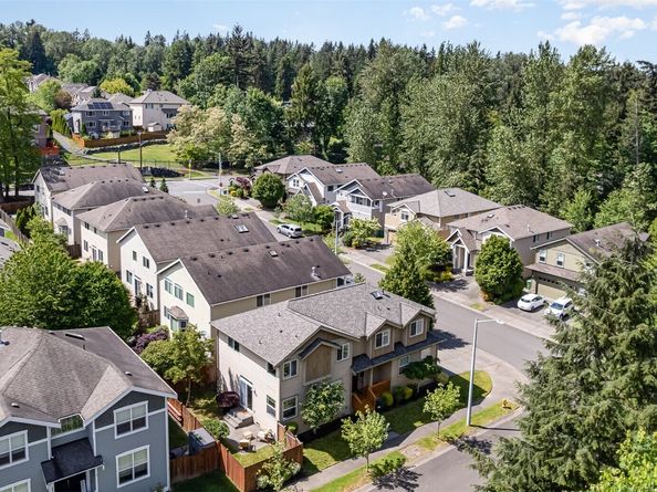 1700 235th Place SW, Bothell WA 98021