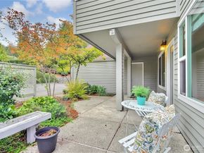 4106 221st Place SE 1072, Issaquah WA 98029