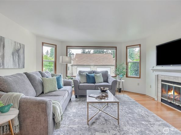 4106 221st Place SE 1072, Issaquah WA 98029