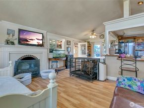 2820 Skyway Place, Auburn WA 98092
