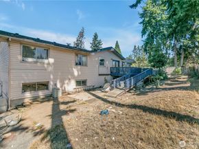 2820 Skyway Place, Auburn WA 98092