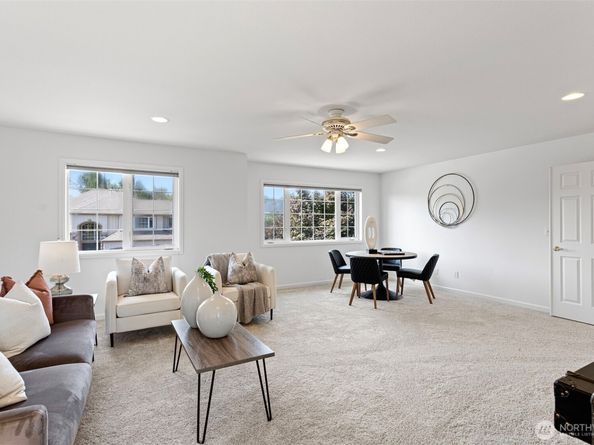 20807 40th Drive SE, Bothell WA 98021