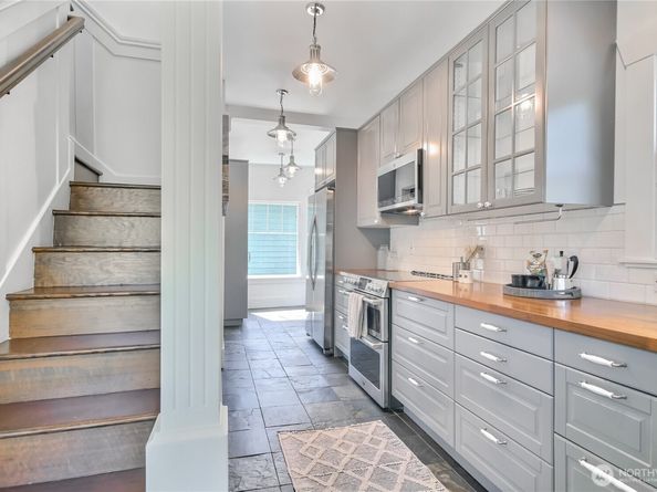 8605 Wallingford Avenue N, Seattle WA 98103