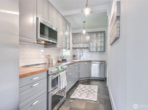 8605 Wallingford Avenue N, Seattle WA 98103