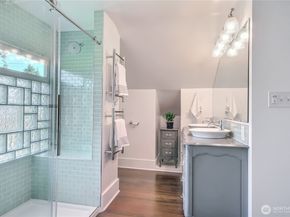 8605 Wallingford Avenue N, Seattle WA 98103