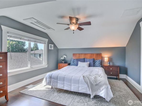 8605 Wallingford Avenue N, Seattle WA 98103