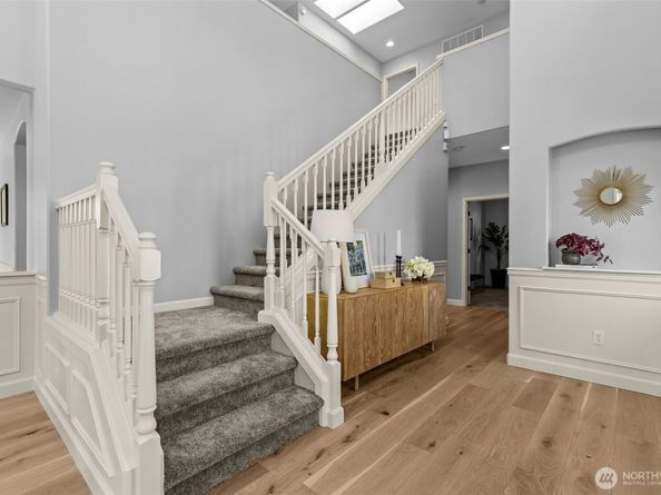 8122 NE 189th Place, Kenmore WA 98028