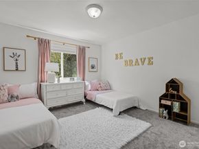 8122 NE 189th Place, Kenmore WA 98028