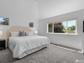 8122 NE 189th Place, Kenmore WA 98028