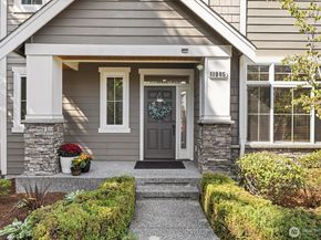 11985 Arbors Place, Mukilteo WA 98275