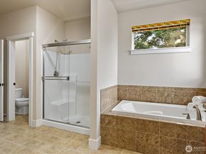 11985 Arbors Place, Mukilteo WA 98275