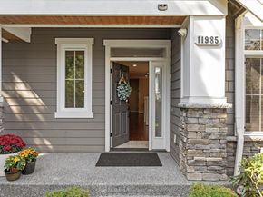 11985 Arbors Place, Mukilteo WA 98275