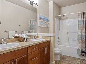 11985 Arbors Place, Mukilteo WA 98275