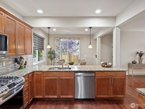 11985 Arbors Place, Mukilteo WA 98275