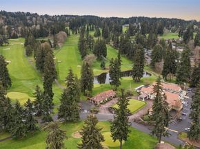 6516 NE 171st Place, Kenmore WA 98028