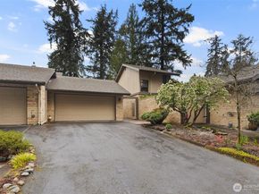 6516 NE 171st Place, Kenmore WA 98028