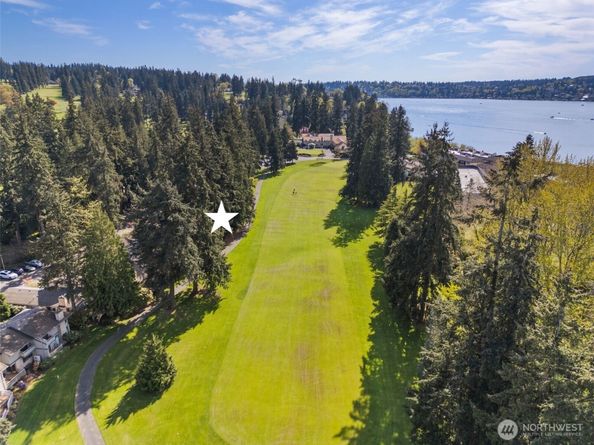 6516 NE 171st Place, Kenmore WA 98028