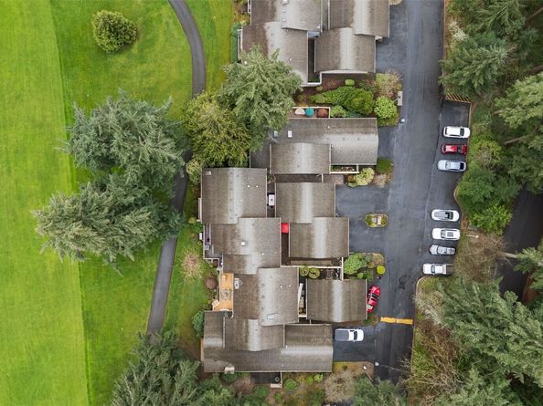 6516 NE 171st Place, Kenmore WA 98028