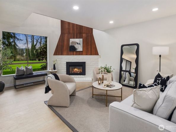 6516 NE 171st Place, Kenmore WA 98028