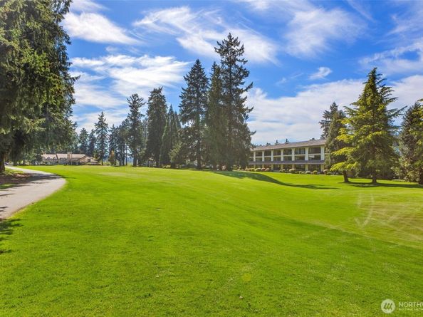 6516 NE 171st Place, Kenmore WA 98028