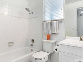 16203 142nd Avenue SE, Renton WA 98058