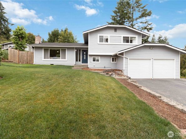16203 142nd Avenue SE, Renton WA 98058