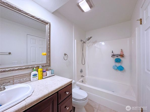 4448 144th Avenue SE, Bellevue WA 98006