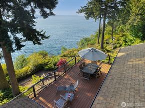 34441 Hood Canal Drive NE, Kingston WA 98346