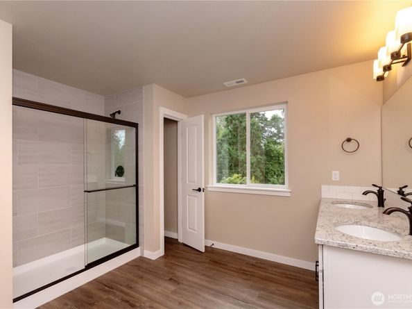 31823 44th Avenue S, Auburn WA 98001