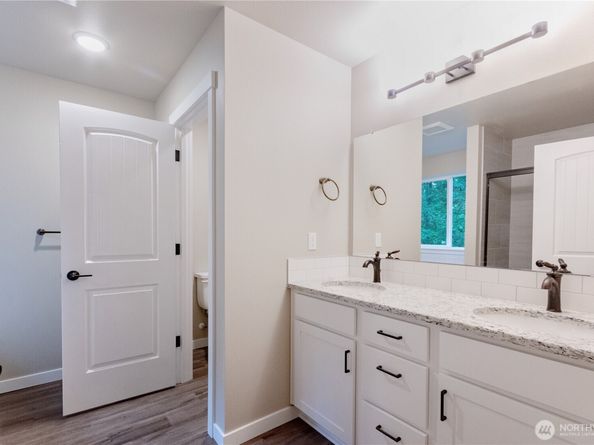 31823 44th Avenue S, Auburn WA 98001