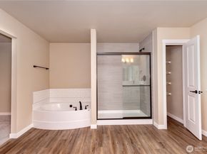 31823 44th Avenue S, Auburn WA 98001