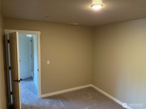 31823 44th Avenue S, Auburn WA 98001