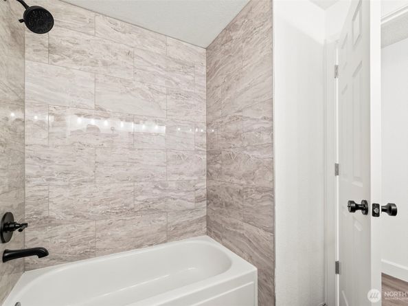 2840 SW 342nd Street, Federal Way WA 98023