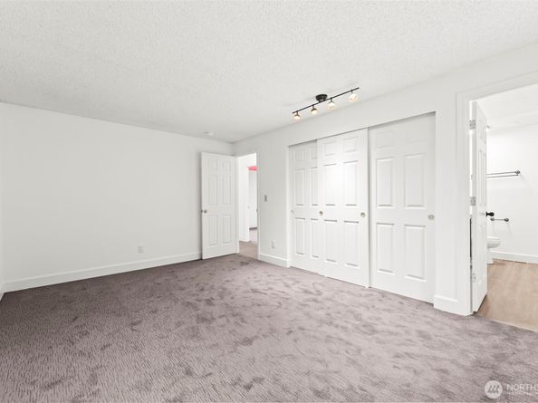 2840 SW 342nd Street, Federal Way WA 98023