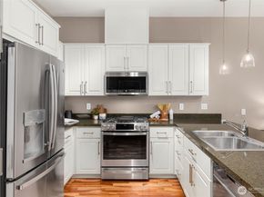 375 Kirkland Avenue 327, Kirkland WA 98033