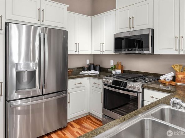 375 Kirkland Avenue 327, Kirkland WA 98033