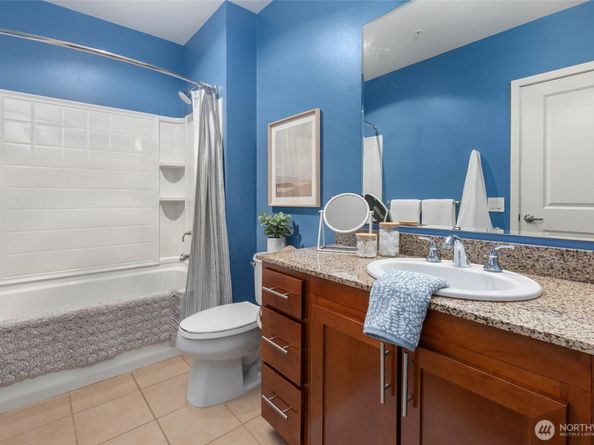 375 Kirkland Avenue 327, Kirkland WA 98033