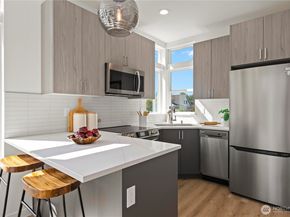8303 A 12th Avenue NW, Seattle WA 98117