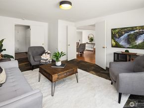1333 9th Avenue N, Edmonds WA 98020