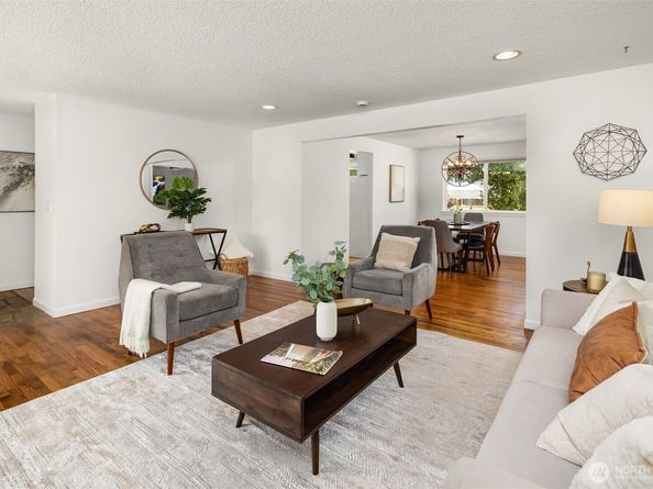 1333 9th Avenue N, Edmonds WA 98020