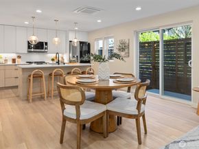 320 B NW 51 Street, Seattle WA 98107