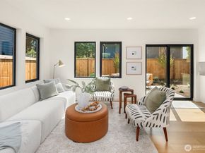 12717 Dayton Avenue N, Seattle WA 98133