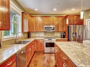 20208 81st Place NE, Kenmore WA 98028